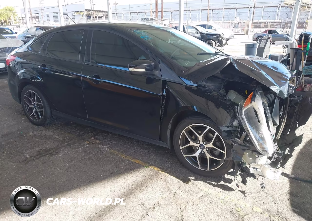 2017 Ford Focus Sel – zdjęcie 1 z 16