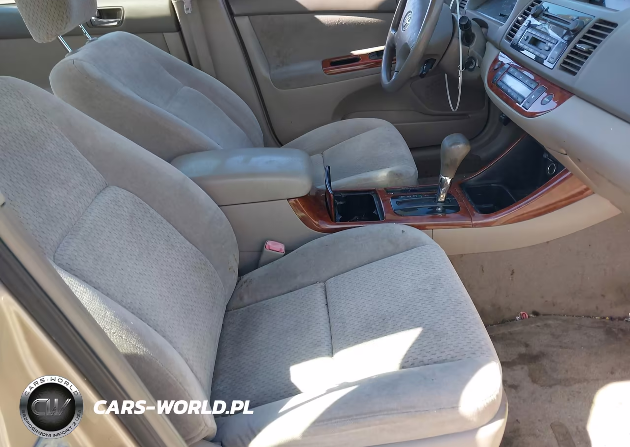 2004 Toyota Camry Xle VIN:4T1BE32K74U919689 - 5
