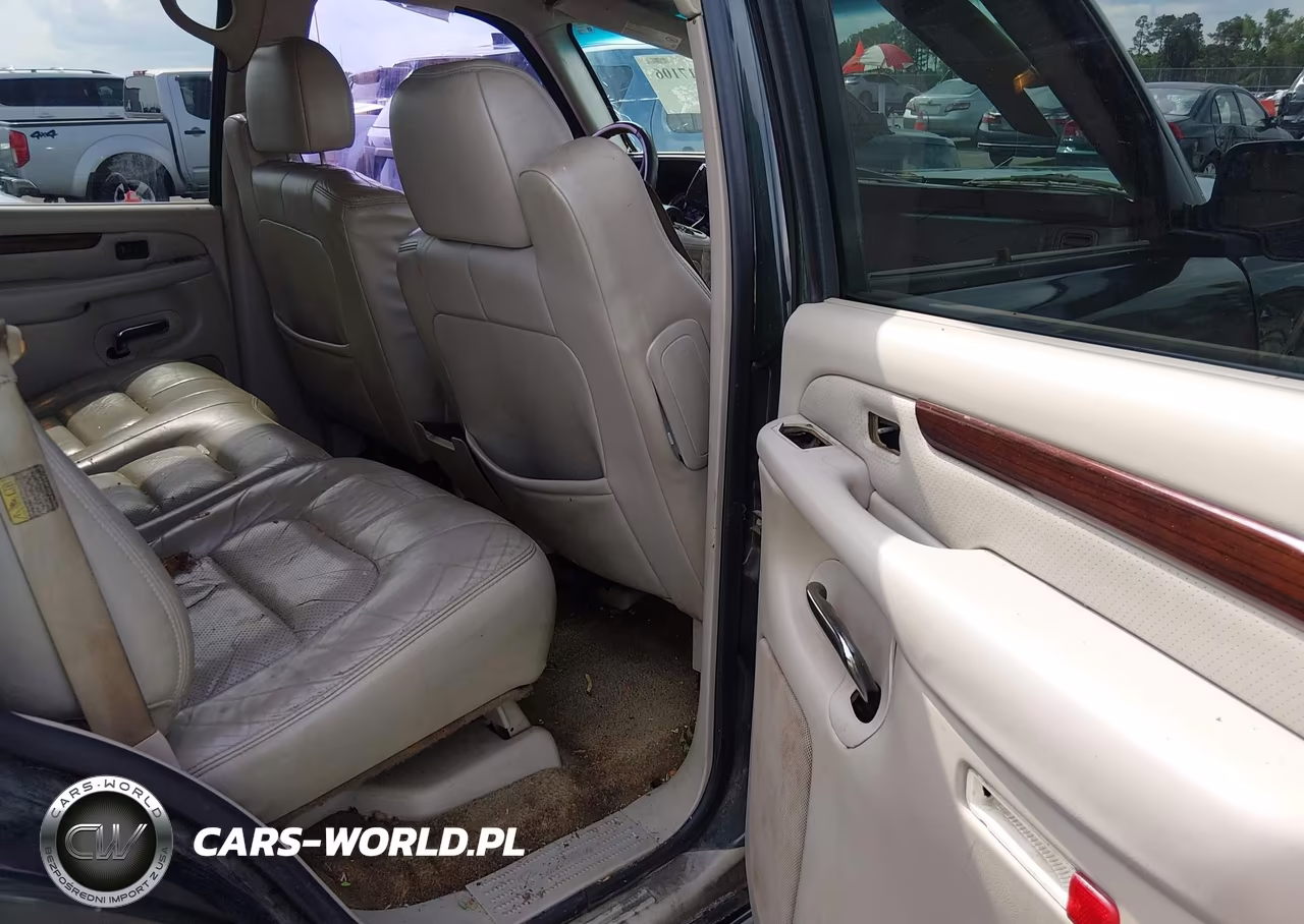 2002 Cadillac Escalade Standard VIN:1GYEK63N52R109590 - 8
