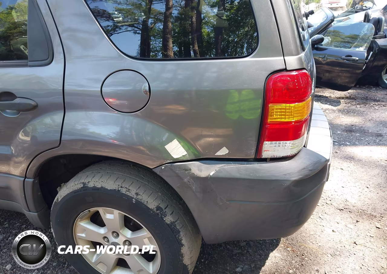 2005 Ford Escape Xlt VIN:1FMYU93185DA03093 - 6