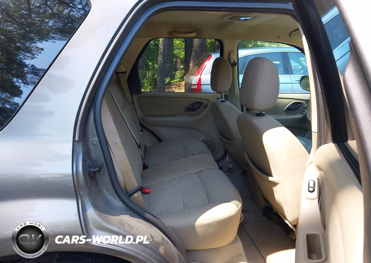 2005 Ford Escape Xlt VIN:1FMYU93185DA03093 - 8