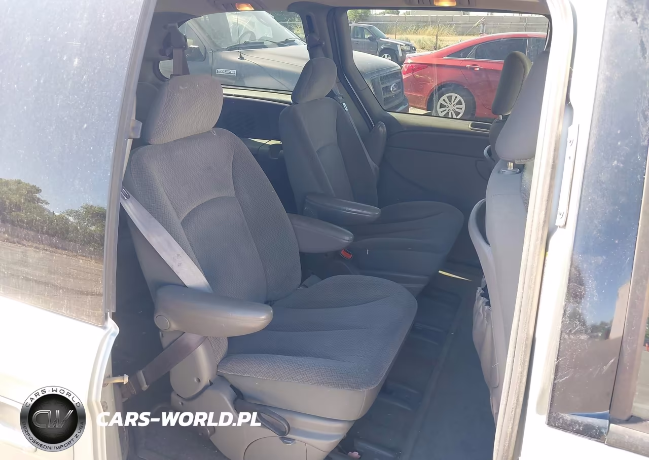 2004 Dodge Grand Caravan Sxt VIN:2D4GP44L24R611443 - 8