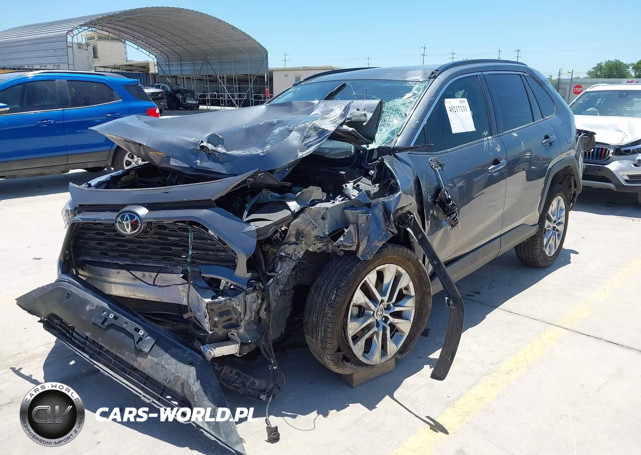 2020 Toyota Rav4 Xle Premium VIN:JTMC1RFVXLD060351 - 2