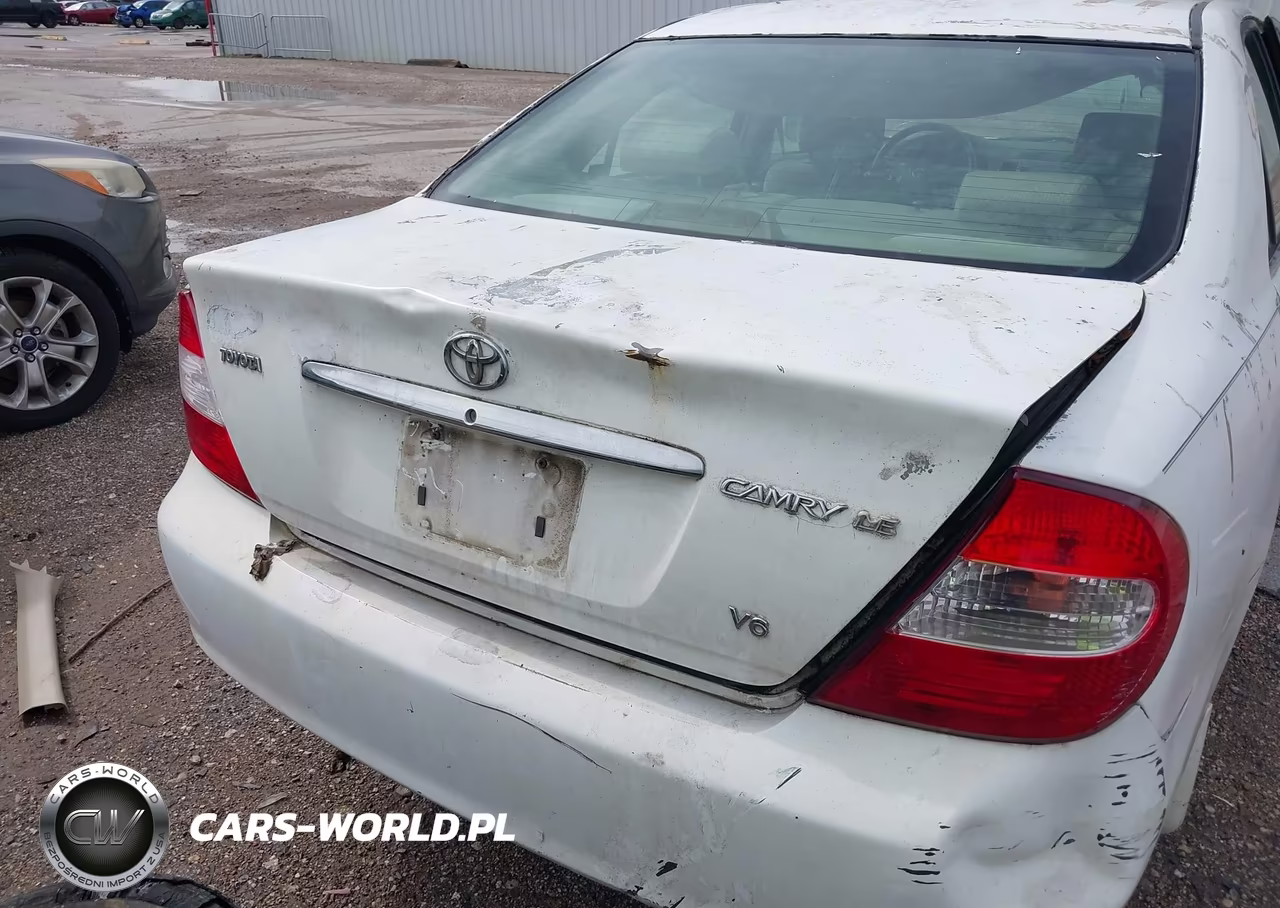 2002 Toyota Camry Le V6 VIN:4T1BF32K12U022345 - 13