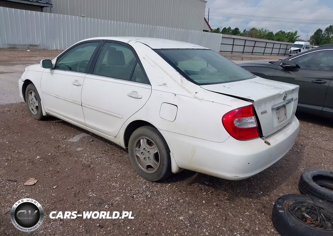 2002 Toyota Camry Le V6 VIN:4T1BF32K12U022345 - 3