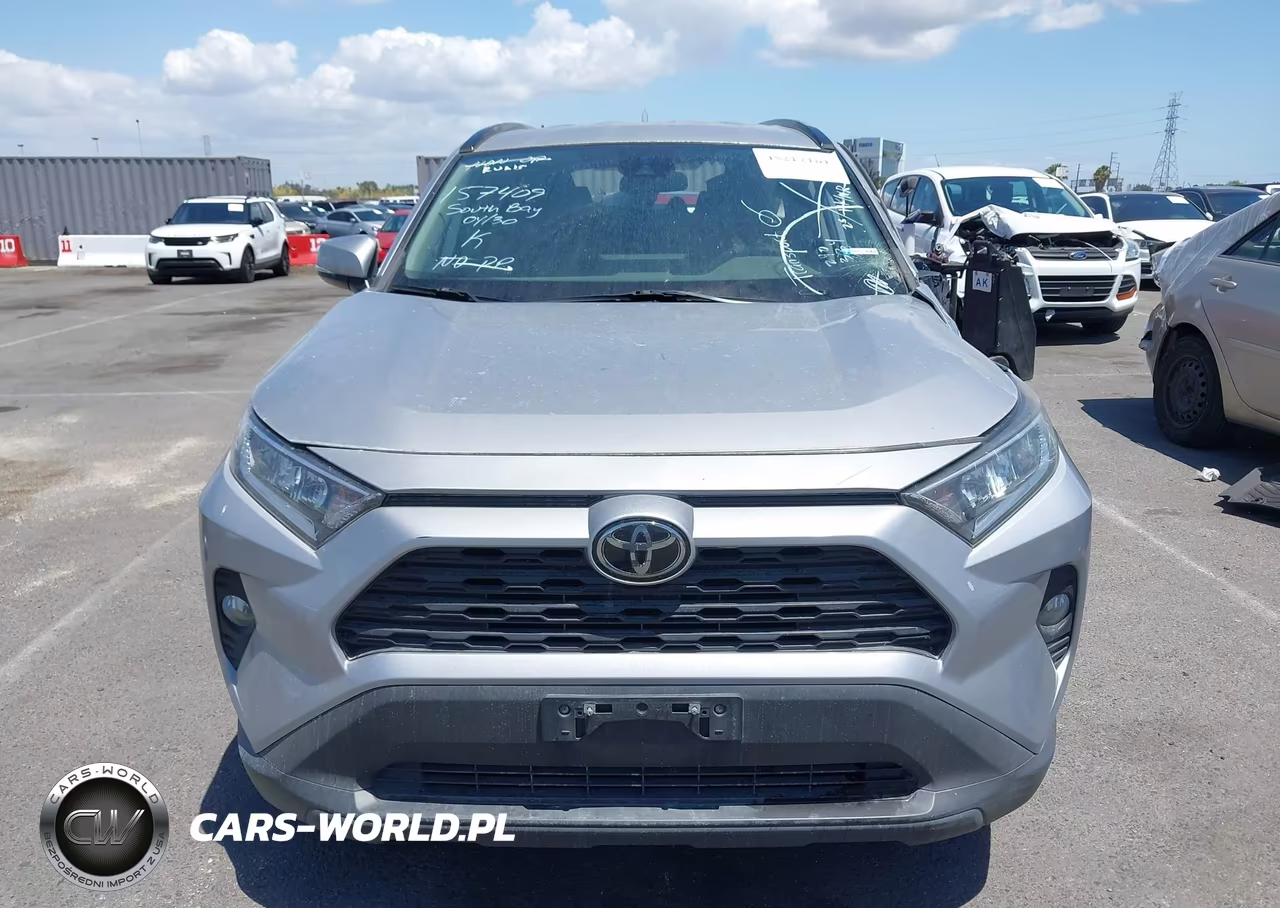 2021 Toyota Rav4 Xle VIN:2T3P1RFV8MC157409 - 12