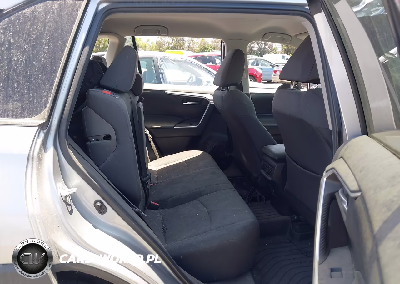 2021 Toyota Rav4 Xle VIN:2T3P1RFV8MC157409 - 8