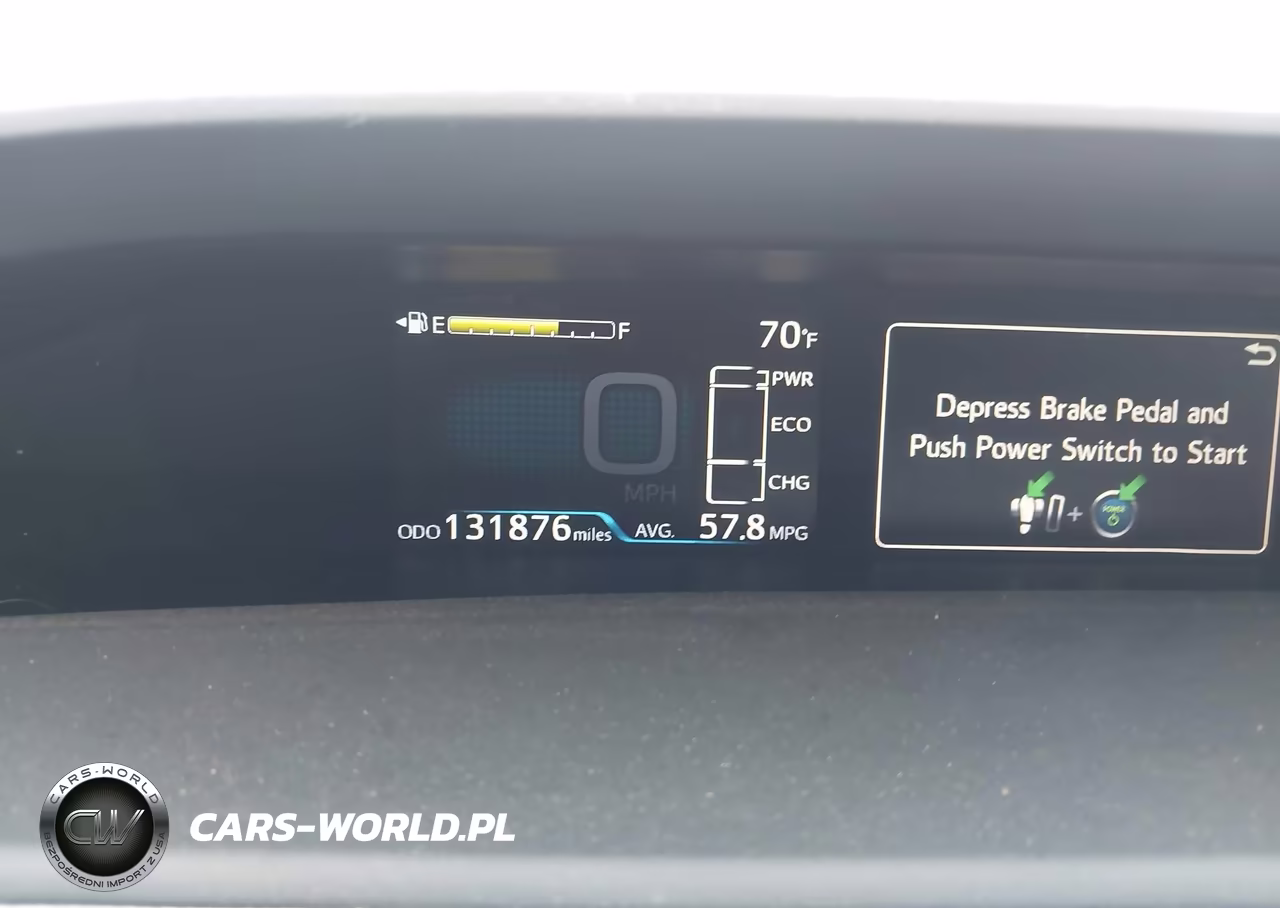 2017 Toyota Prius Two VIN:JTDKBRFU3H3042416 - 15