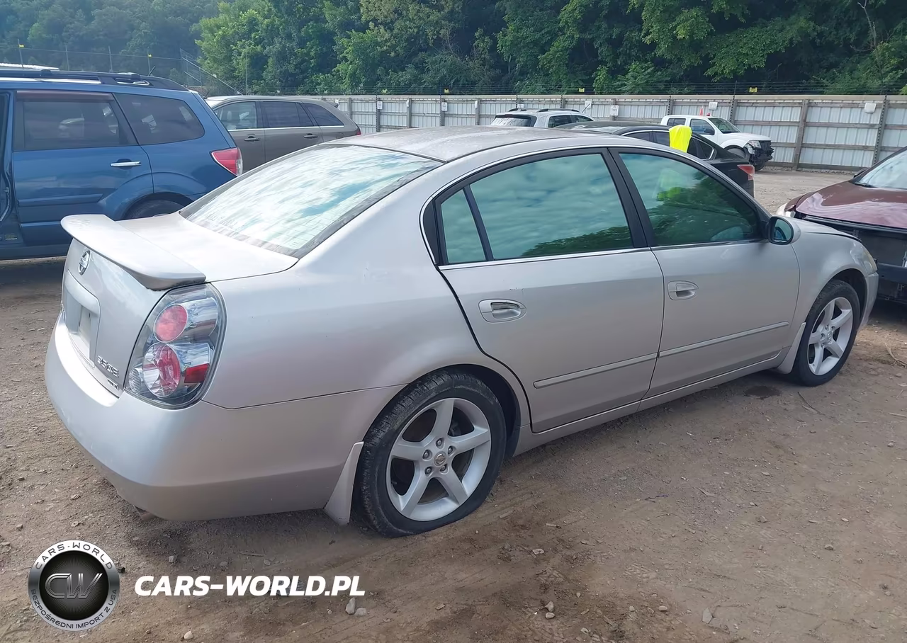 2005 Nissan Altima VIN:1N4BL11D25N433858 - 4