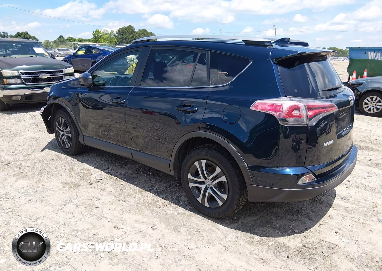2018 Toyota Rav4 Le VIN:JTMZFREV3JJ731502 - 3