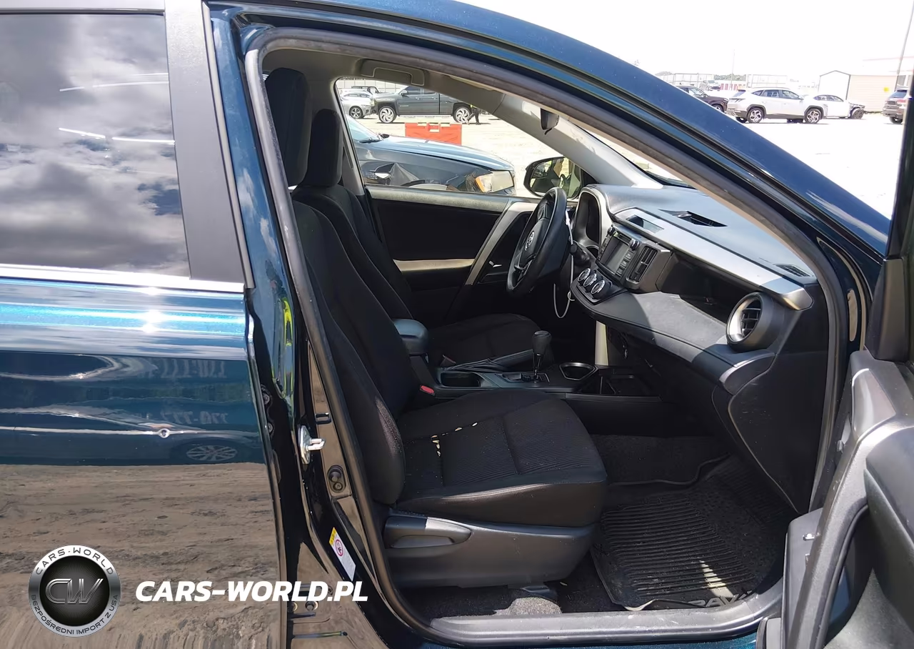 2018 Toyota Rav4 Le VIN:JTMZFREV3JJ731502 - 5