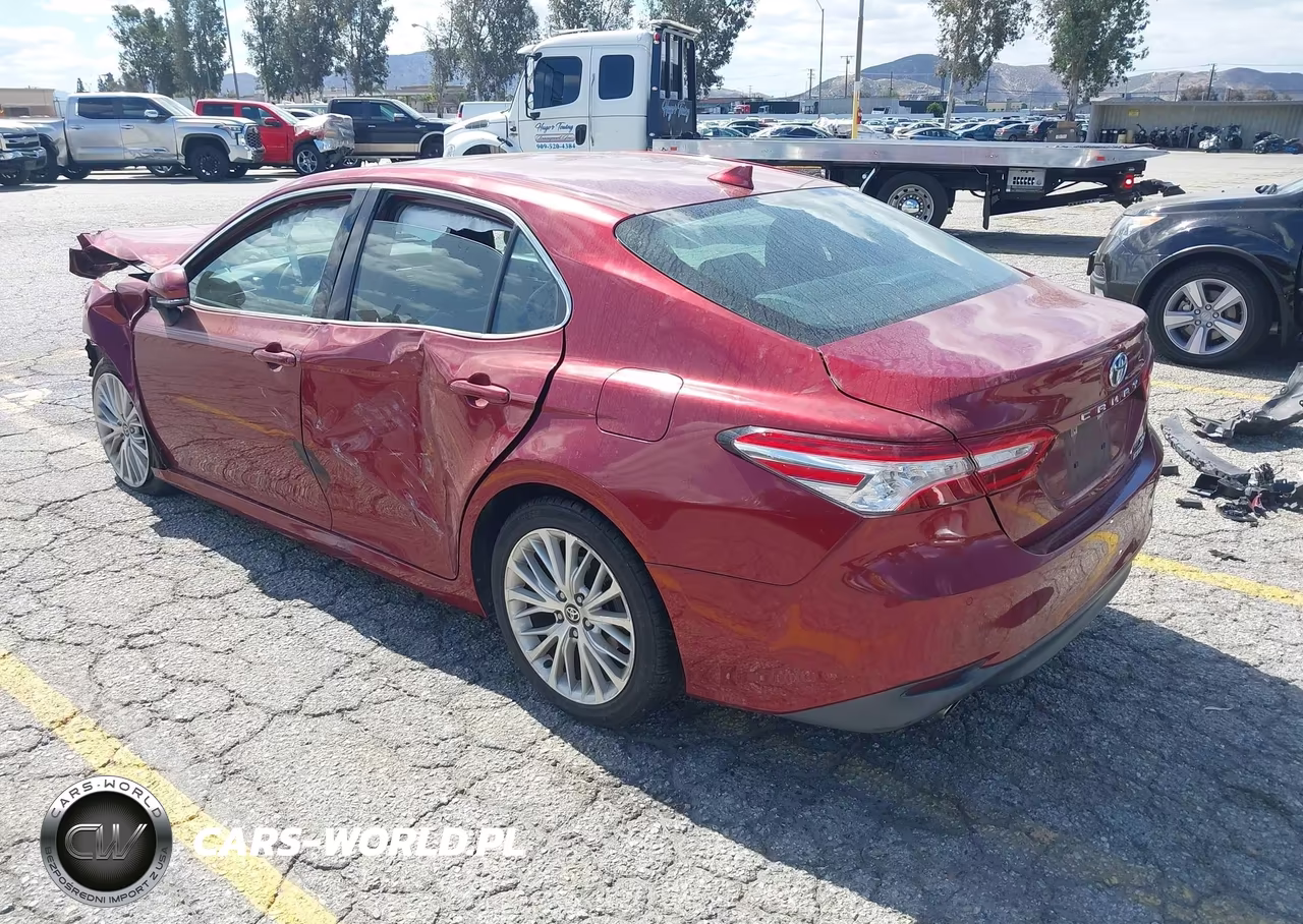 2020 Toyota Camry Xle Hybrid VIN:4T1F31AK6LU541957 - 3