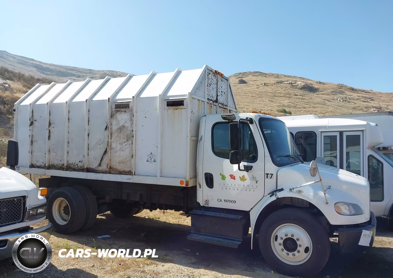 2014 Freightliner M2 106 Medium Duty VIN:1FVACWDT9EHFN7783 - 16
