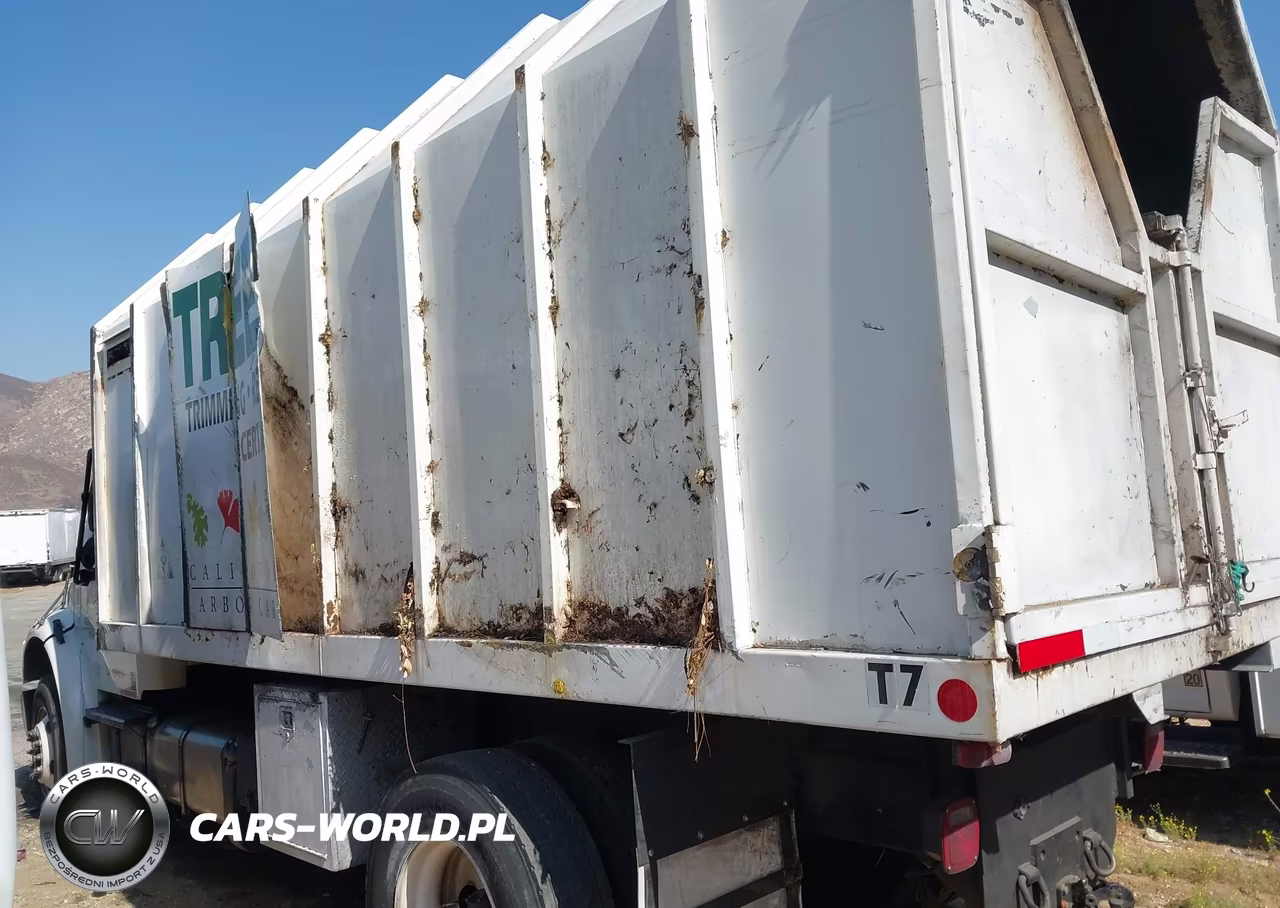 2014 Freightliner M2 106 Medium Duty VIN:1FVACWDT9EHFN7783 - 17