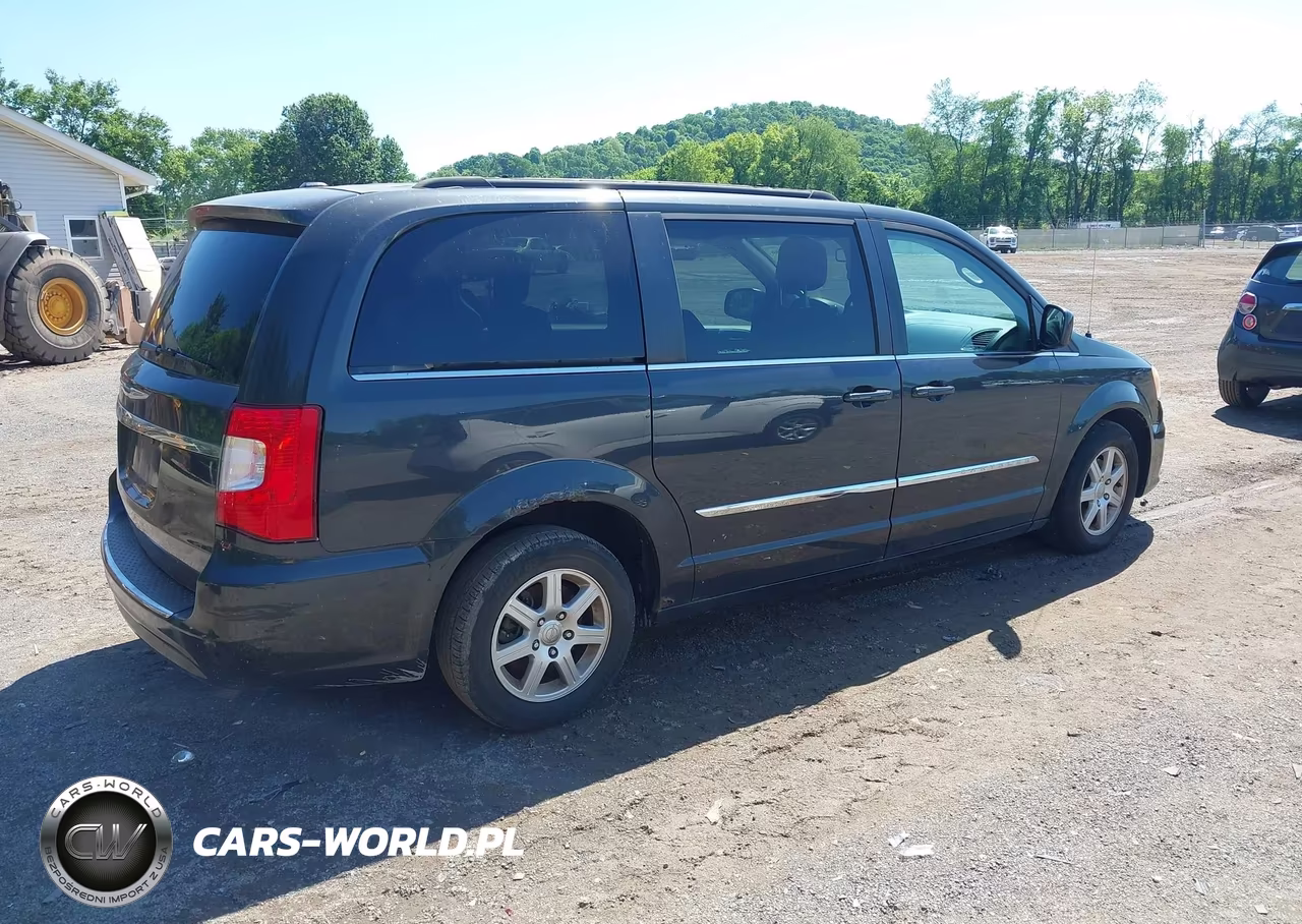2012 Chrysler Town & Country Touring VIN:2C4RC1BGXCR162839 - 4
