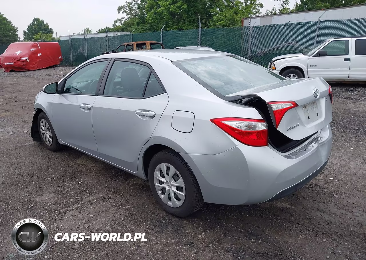 2014 Toyota Corolla L VIN:5YFBURHE8EP159573 - 3