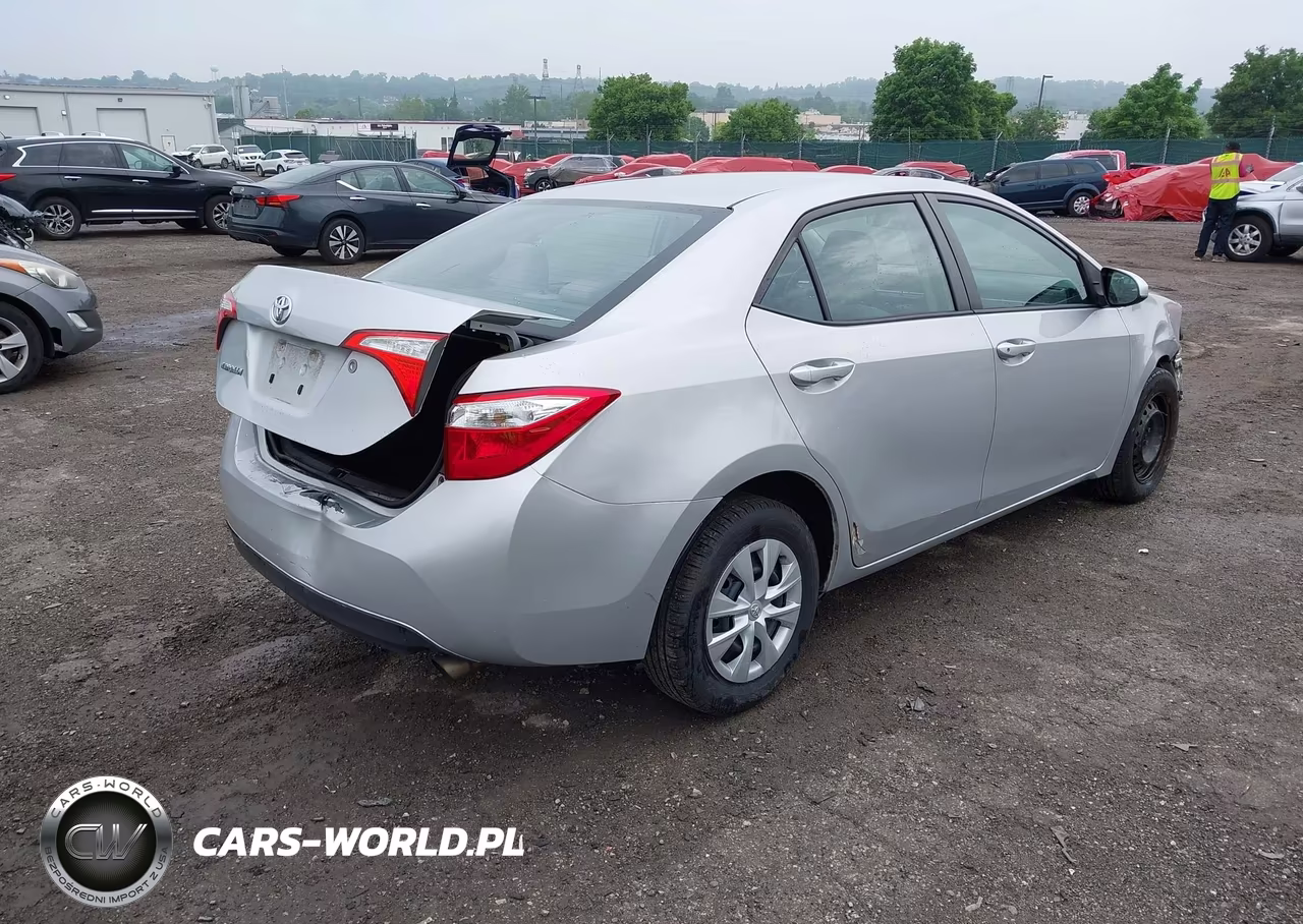 2014 Toyota Corolla L VIN:5YFBURHE8EP159573 - 4
