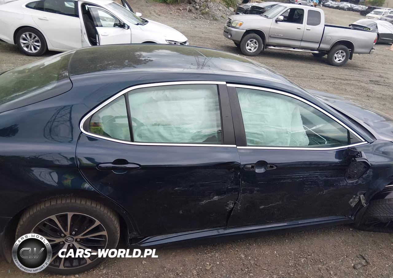2018 Toyota Camry Se VIN:4T1B11HK0JU643570 - 13