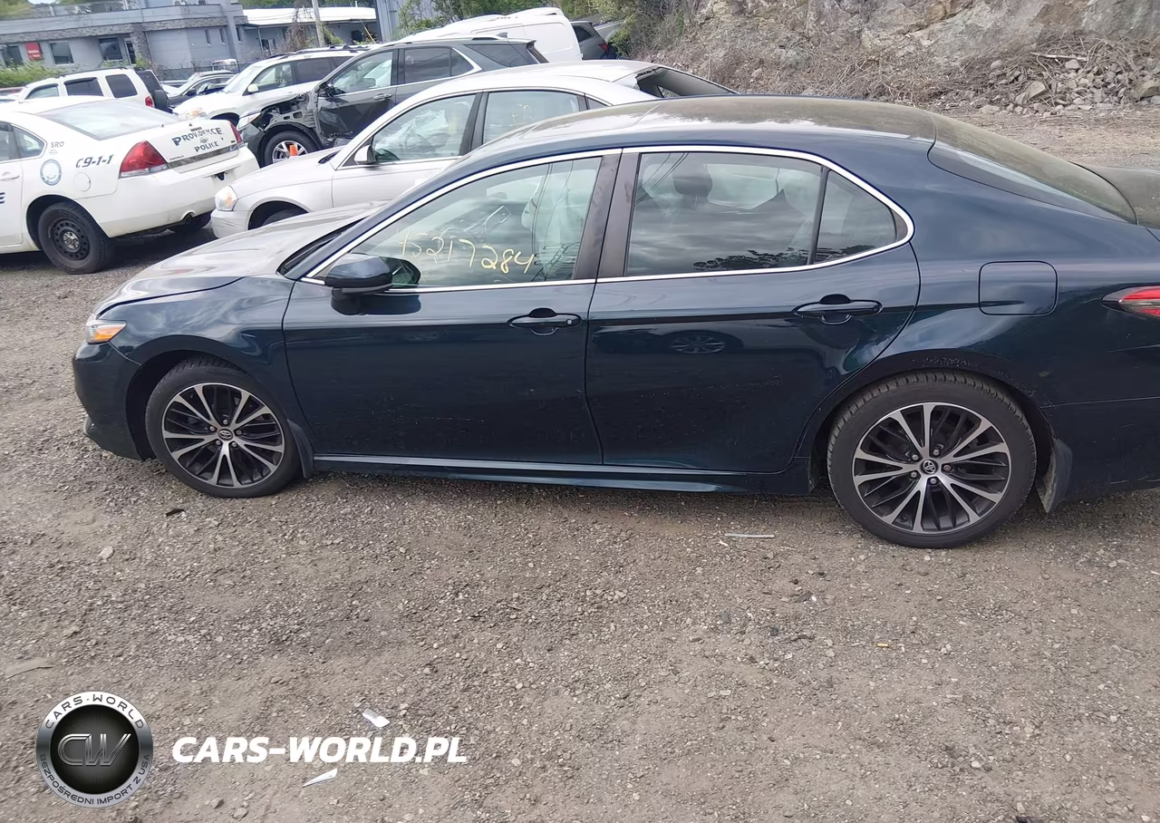 2018 Toyota Camry Se VIN:4T1B11HK0JU643570 - 14