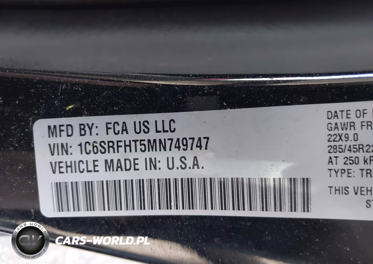 2021 Ram 1500 Limited 4X4 5'7 Box VIN:1C6SRFHT5MN749747 - 9
