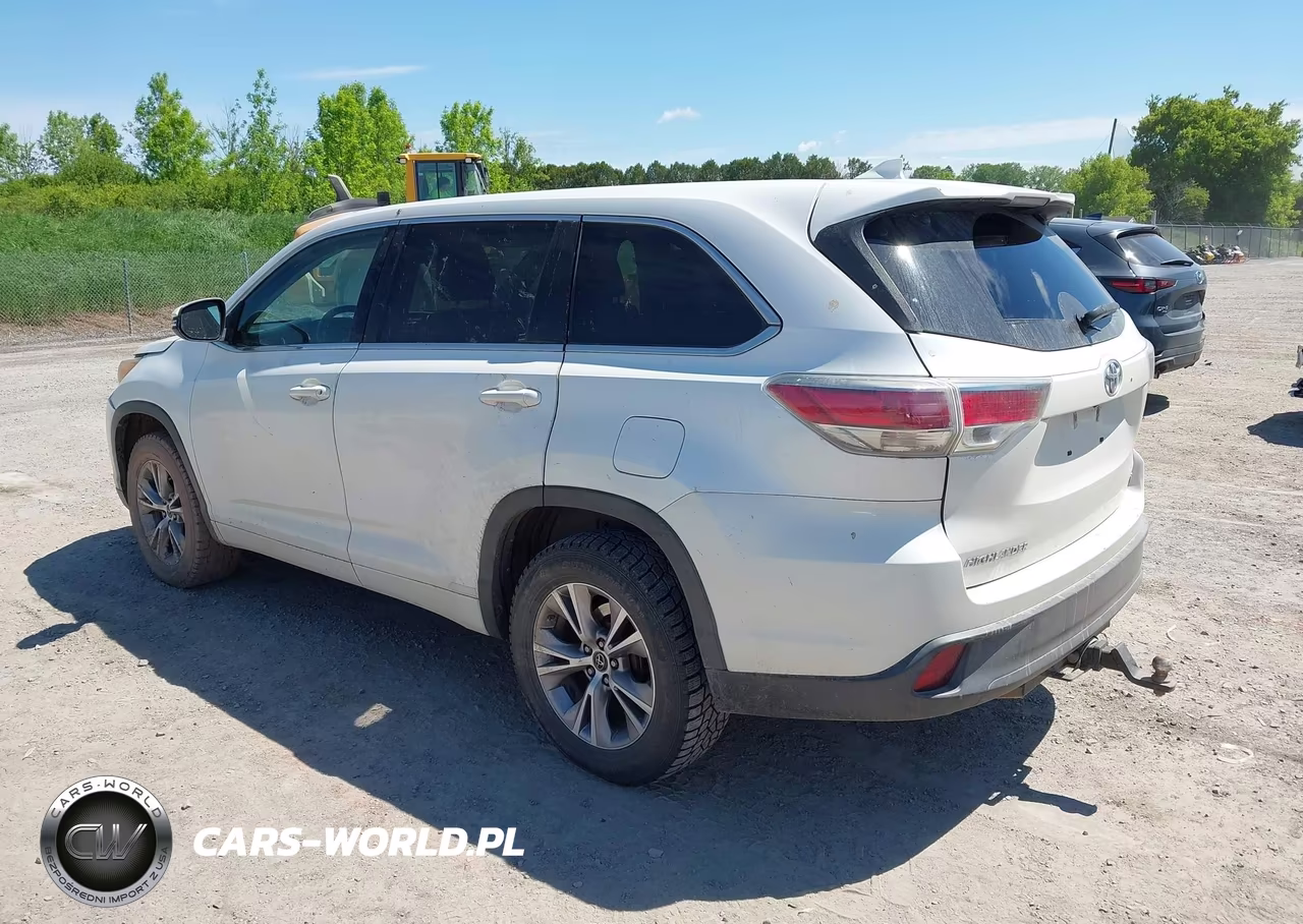 2016 Toyota Highlander Le Plus V6 VIN:5TDZKRFH7GS172326 - 3