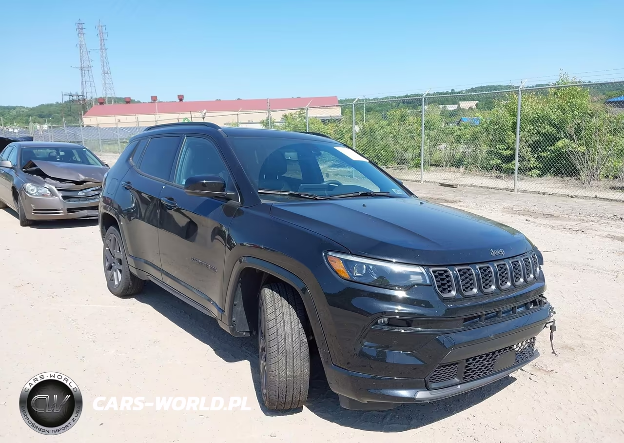 2025 Jeep Compass Limited 4X4 – zdjęcie 1 z 17