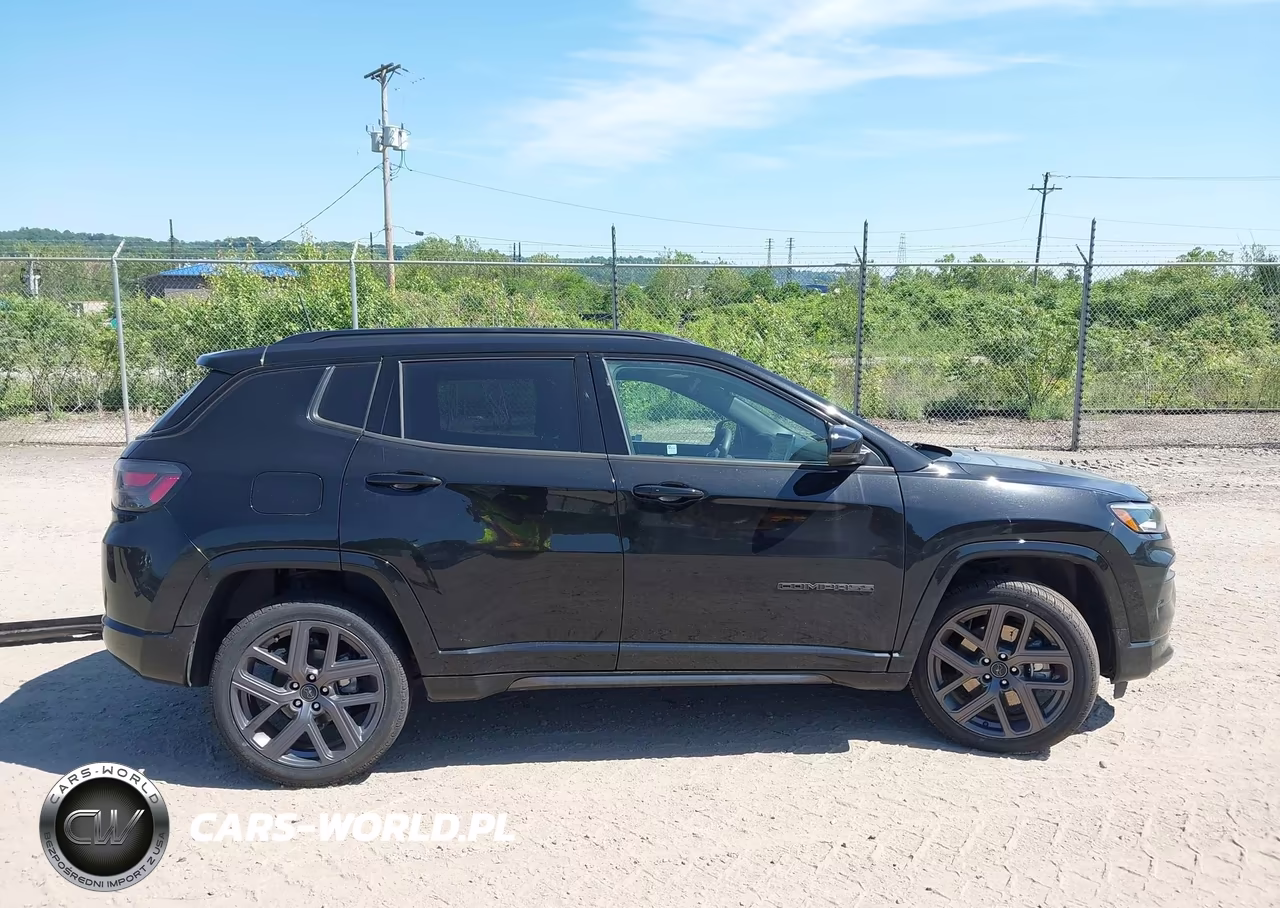 2025 Jeep Compass Limited 4X4 VIN:3C4NJDCN9ST587340 - 14