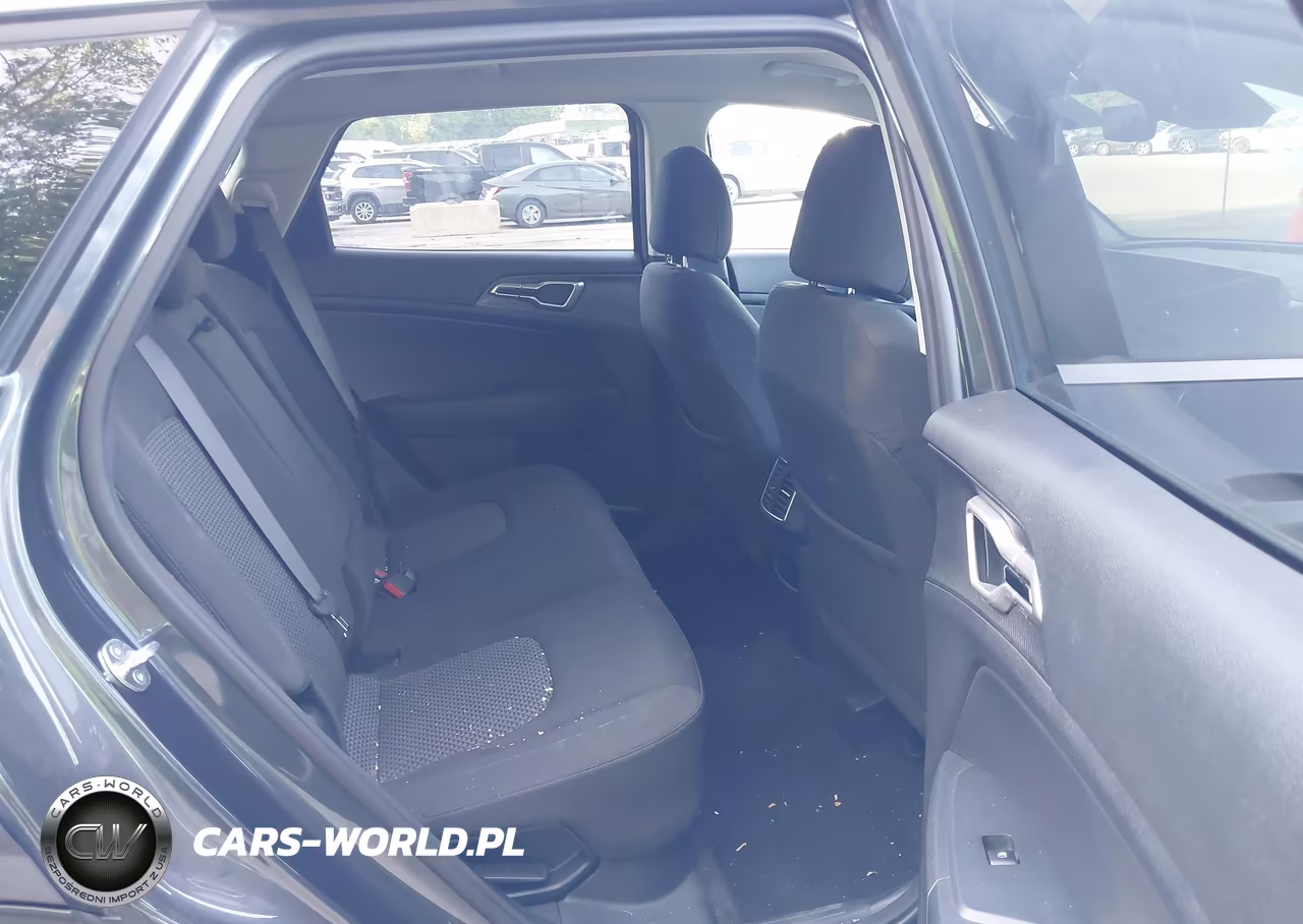 2024 Kia Sportage Hybrid Lx VIN:KNDPUCDG4R7159720 - 8
