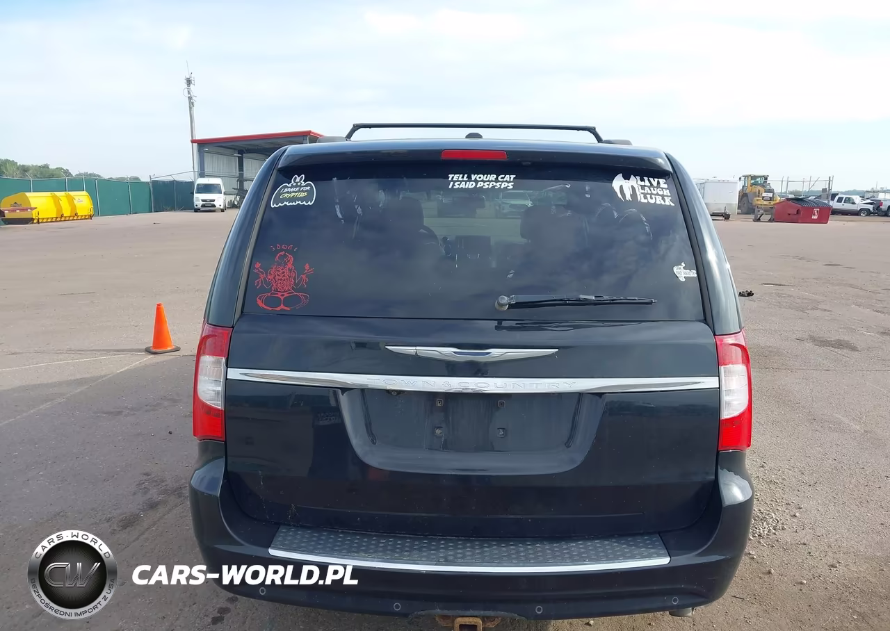 2014 Chrysler Town & Country Touring-L 30Th Anniversary VIN:2C4RC1CG2ER453305 - 16
