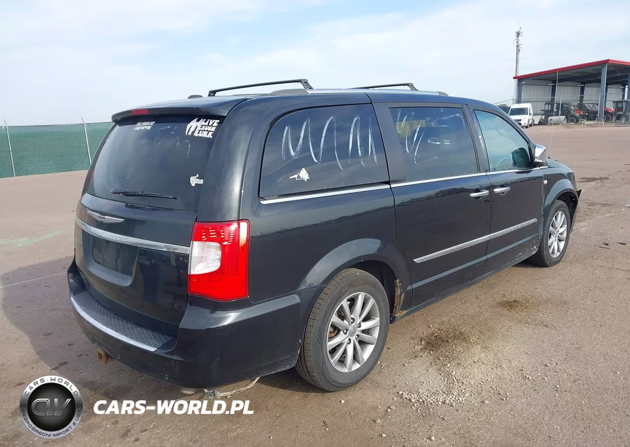 2014 Chrysler Town & Country Touring-L 30Th Anniversary VIN:2C4RC1CG2ER453305 - 4
