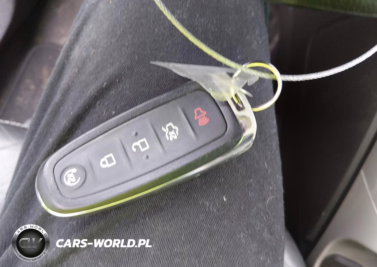 2013 Ford C-Max Energi Sel VIN:1FADP5CU7DL553991 - 11