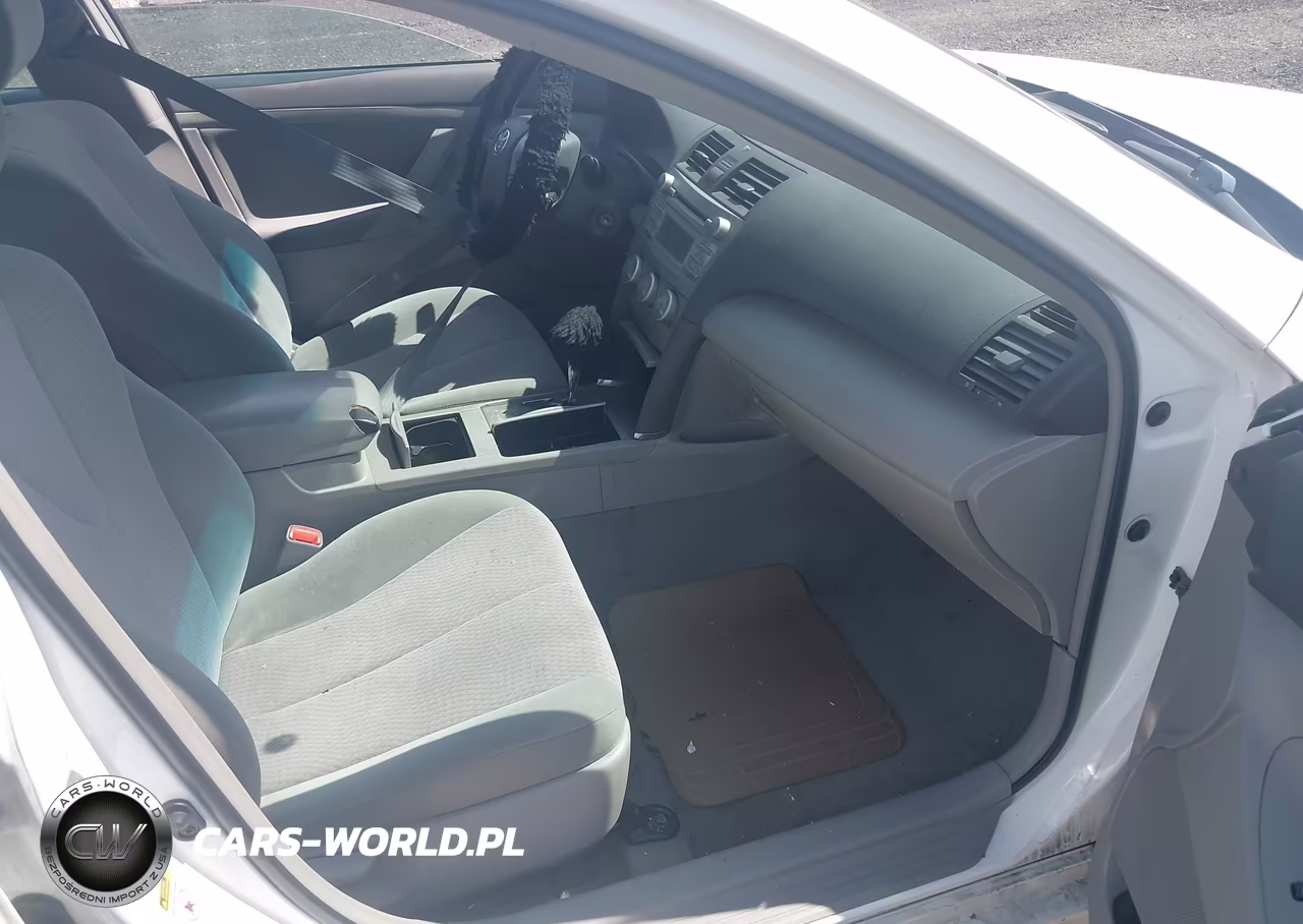 2011 Toyota Camry Le VIN:4T4BF3EKXBR141982 - 5