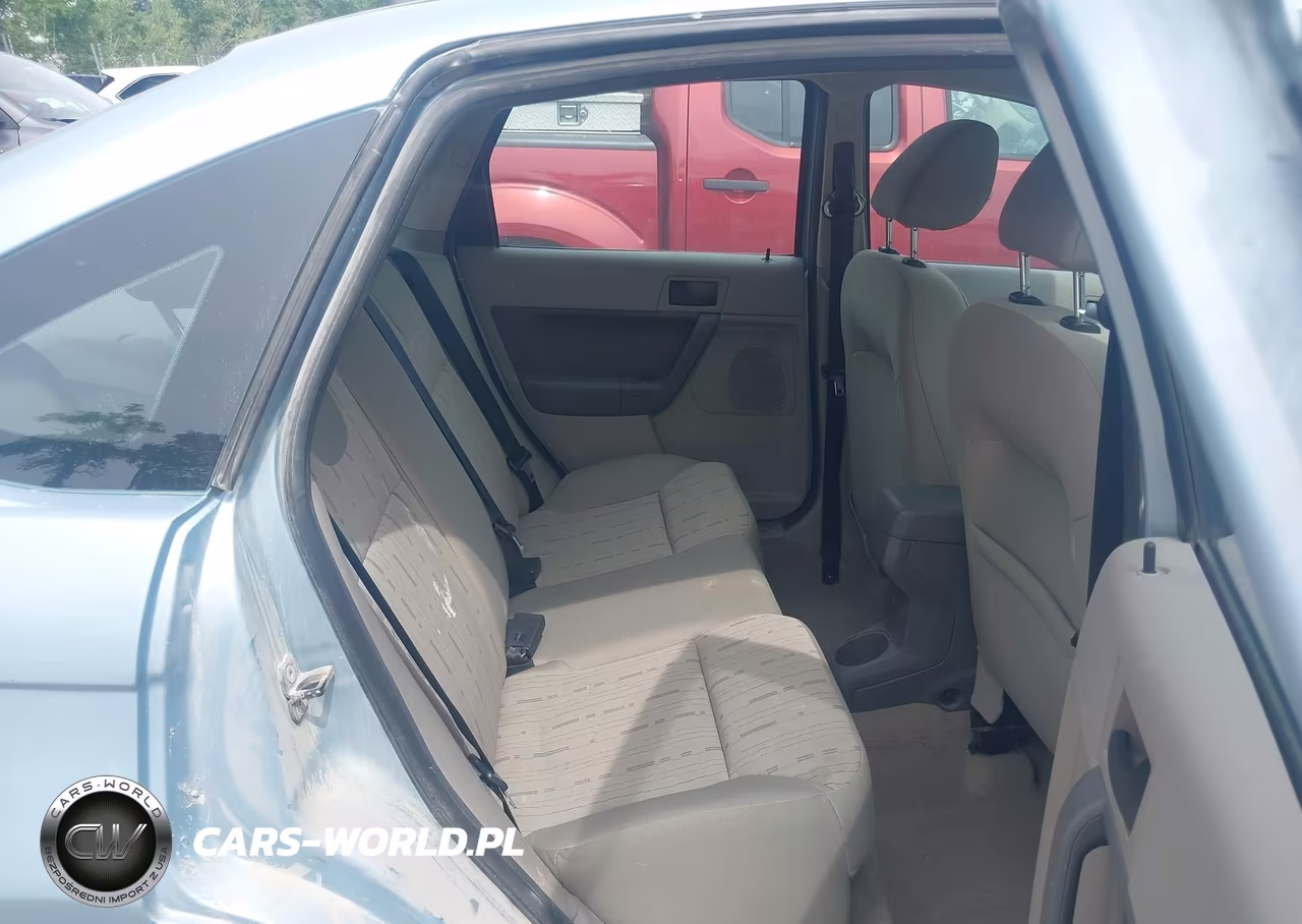 2009 Ford Focus Se VIN:1FAHP35NX9W131926 - 8