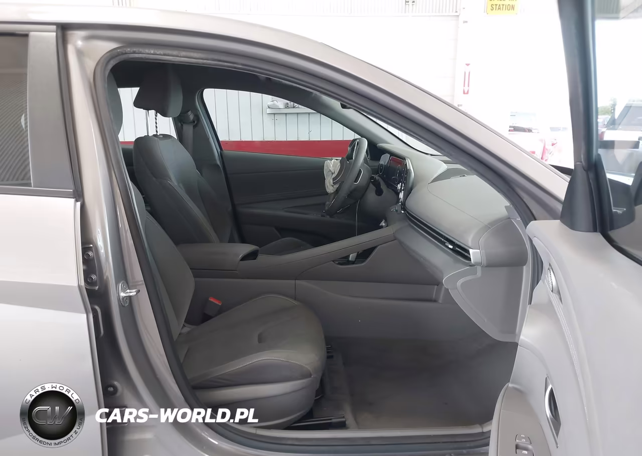 2022 Hyundai Elantra Sel VIN:KMHLS4AG9NU218282 - 5