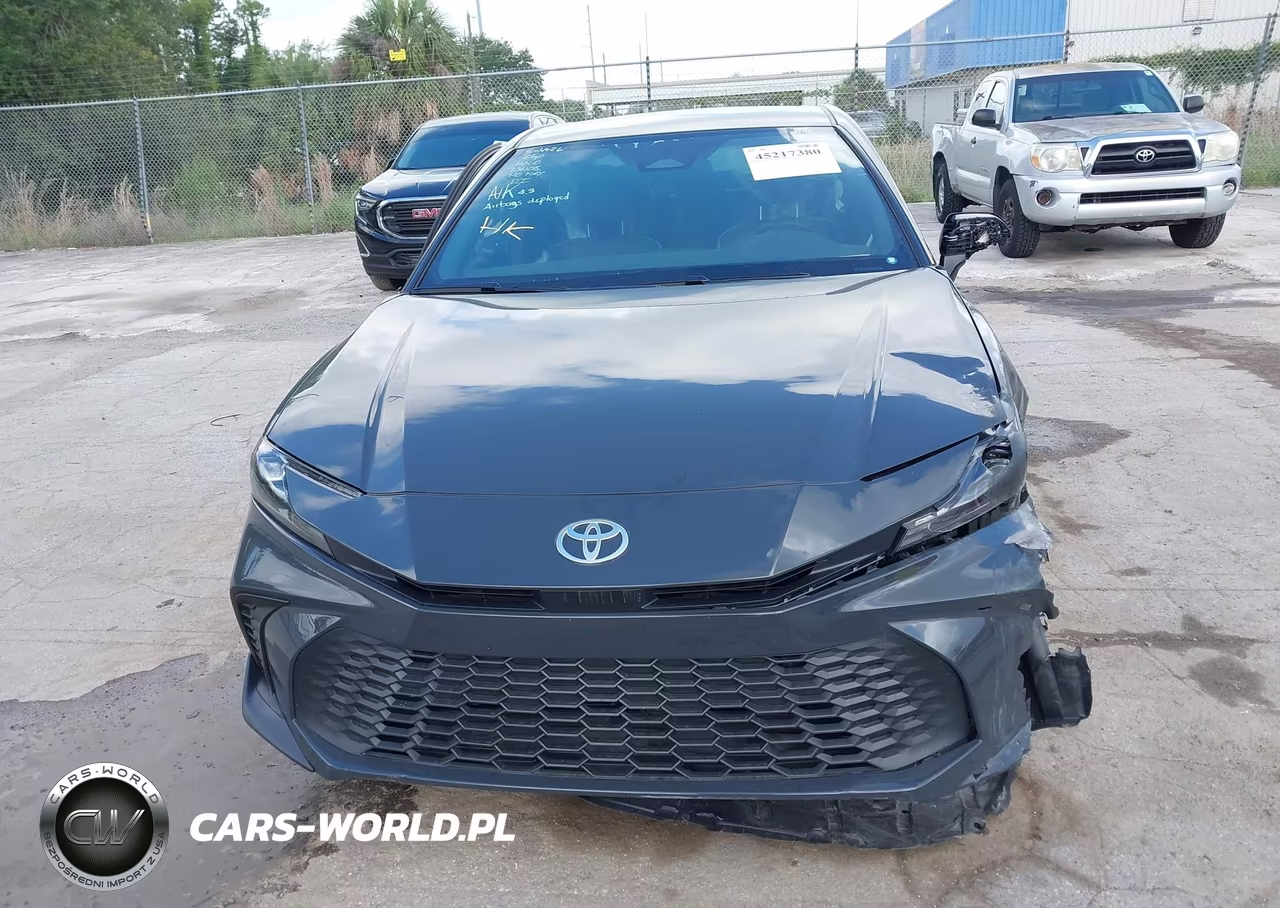 2026 Toyota Camry Se VIN:4T1DAACK0TU236108 - 12