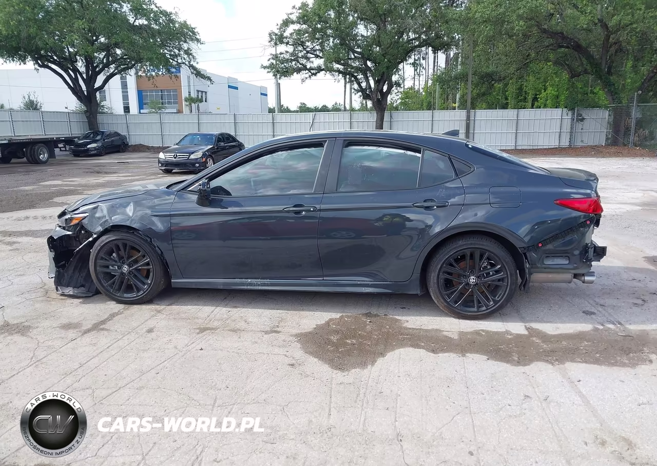 2026 Toyota Camry Se VIN:4T1DAACK0TU236108 - 14