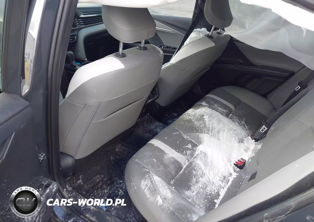 2026 Toyota Camry Se VIN:4T1DAACK0TU236108 - 8