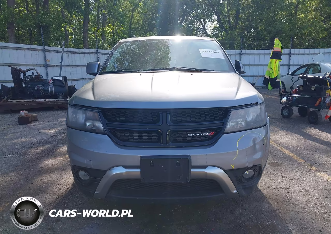 2020 Dodge Journey Crossroad VIN:3C4PDCGB6LT266657 - 12