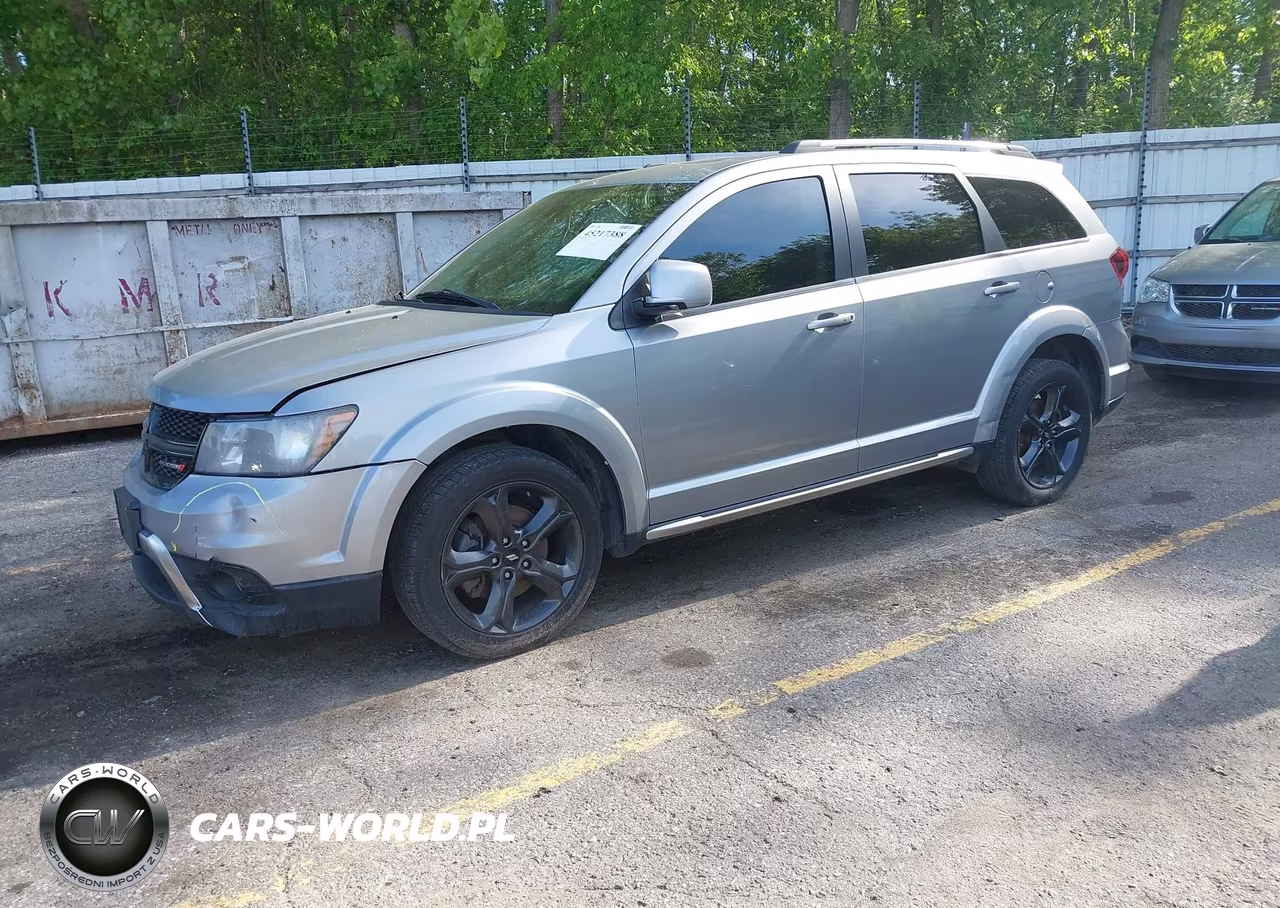 2020 Dodge Journey Crossroad VIN:3C4PDCGB6LT266657 - 2