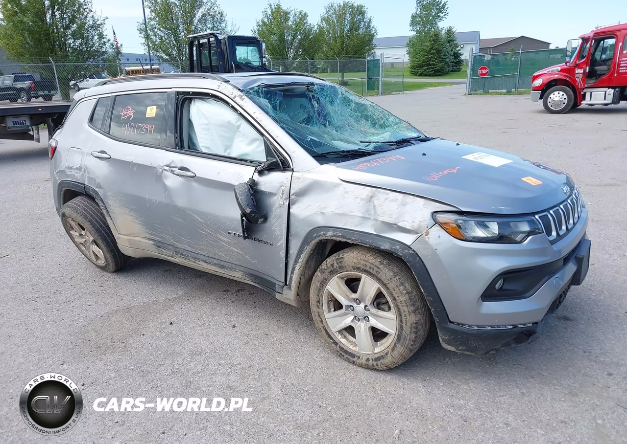 2022 Jeep Compass Latitude 4X4 – zdjęcie 1 z 16