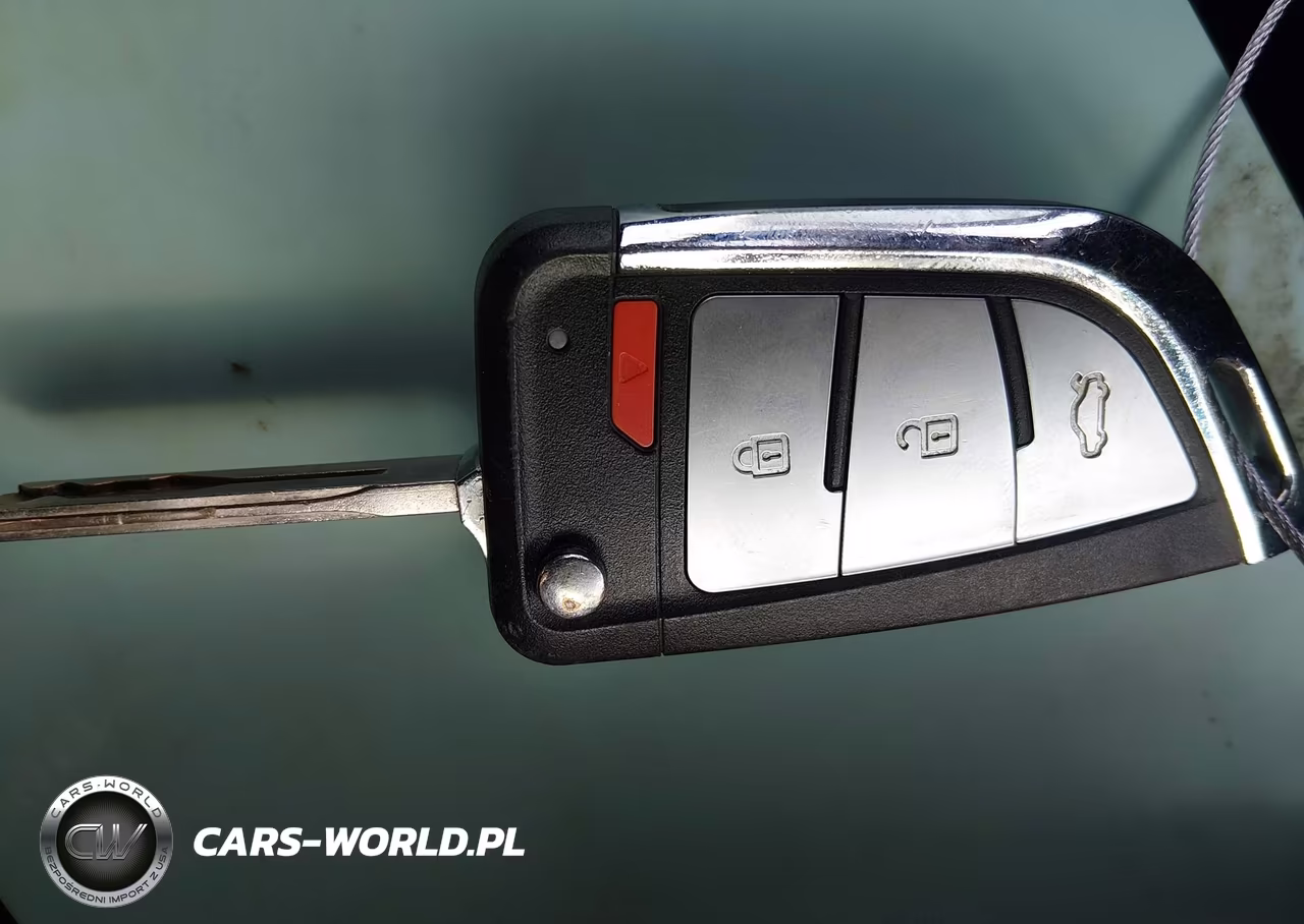 2015 Kia Soul + VIN:KNDJP3A50F7174601 - 11