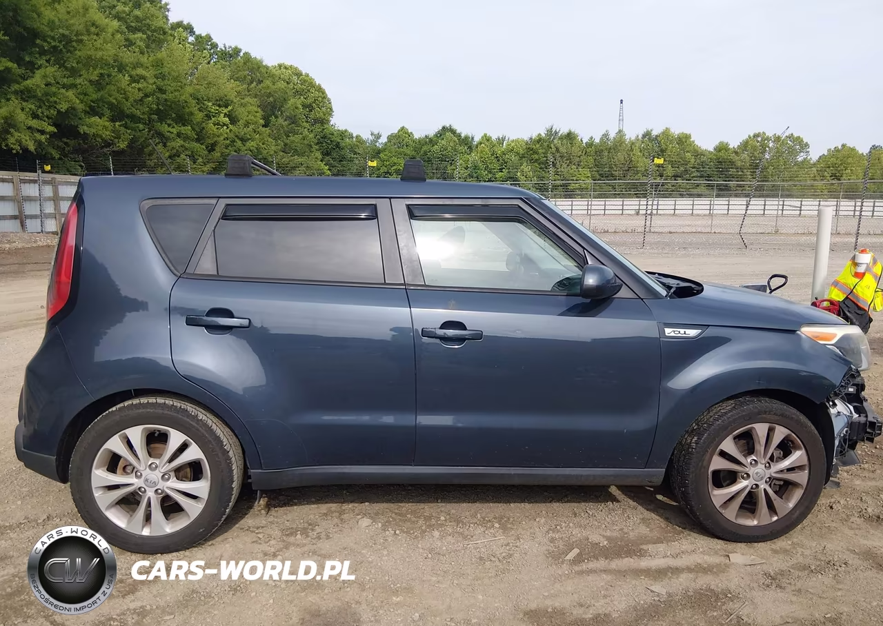 2015 Kia Soul + VIN:KNDJP3A50F7174601 - 14
