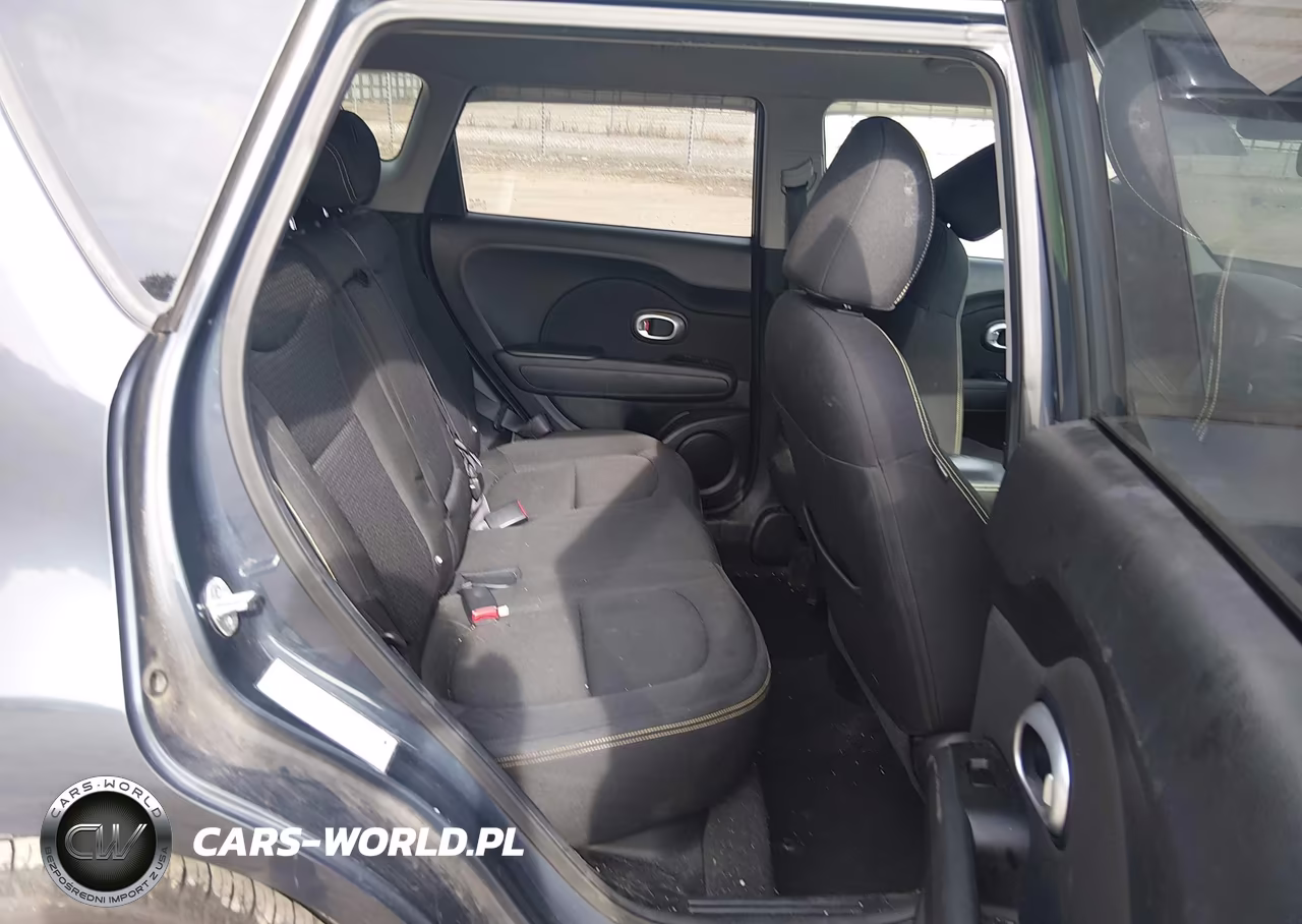 2015 Kia Soul + VIN:KNDJP3A50F7174601 - 8