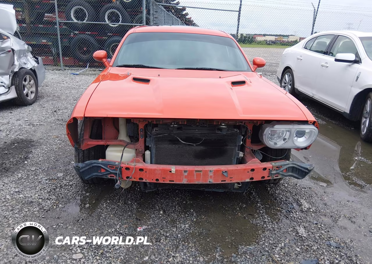 2013 Dodge Challenger R-T Classic VIN:2C3CDYBT2DH733812 - 13