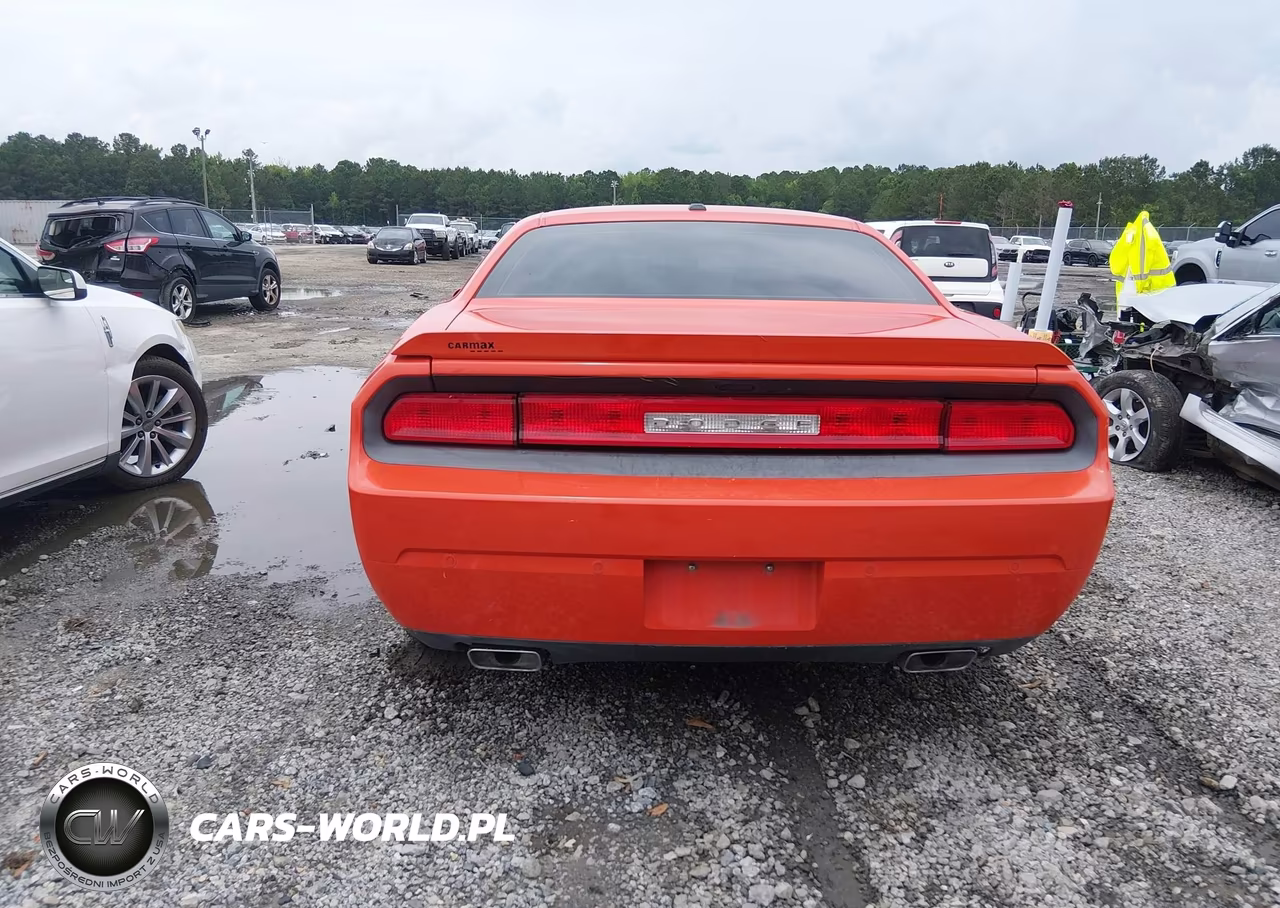 2013 Dodge Challenger R-T Classic VIN:2C3CDYBT2DH733812 - 17