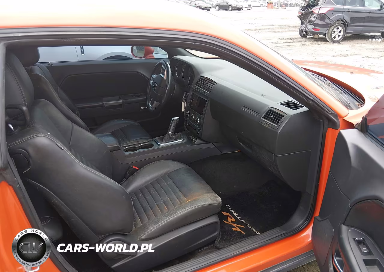 2013 Dodge Challenger R-T Classic VIN:2C3CDYBT2DH733812 - 5