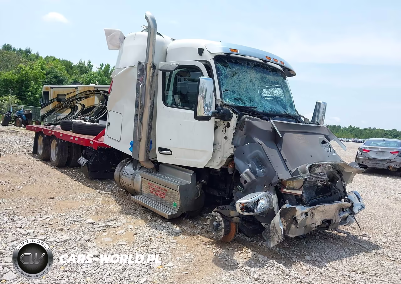2023 Peterbilt 567