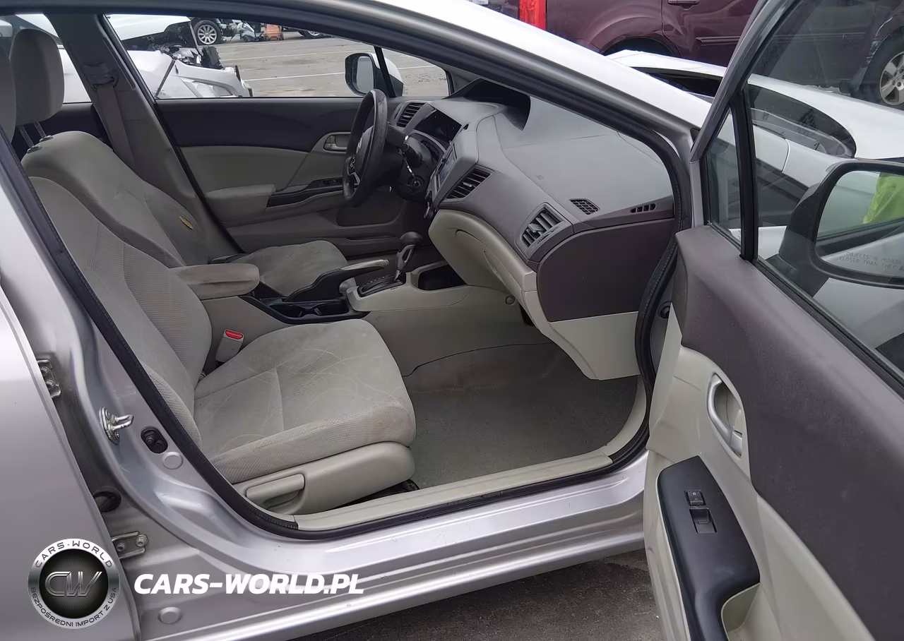 2012 Honda Civic Lx VIN:2HGFB2F50CH560881 - 5