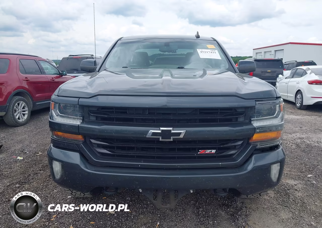 2018 Chevrolet Silverado 1500 2Lt VIN:1GCVKREC9JZ160480 - 12