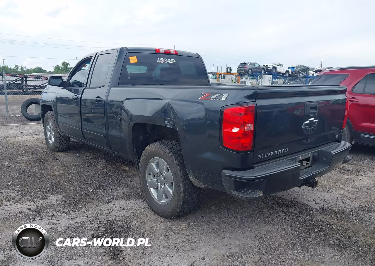 2018 Chevrolet Silverado 1500 2Lt VIN:1GCVKREC9JZ160480 - 3